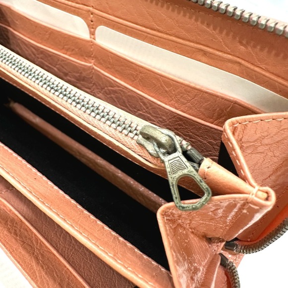 BALENCIAGA Beige Wallet - Picture 10 of 10